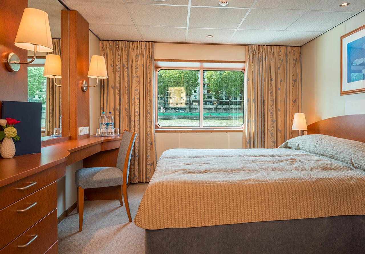 CRUCEROS MS BIJOU DU RHONE CRUCEROS FRANCIA MS BIJOU DU RHÔNE CRUCEROS RODANO CRUCEROS SAONA CRUCEROS FLUVIALES FRANCIA CRUCEROS FLUVIALES NOVEDOSOS CRUCEROS FLUVIALES LYON CABINAS